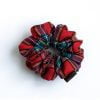 Karirani scrunchie