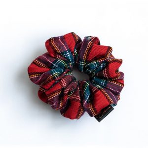Karirani scrunchie